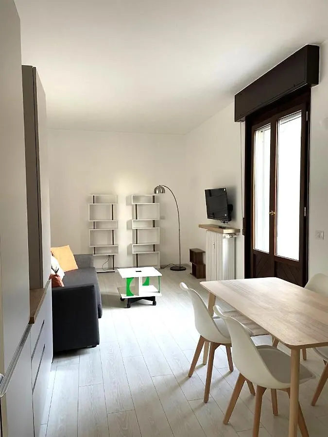 Milano Studio B